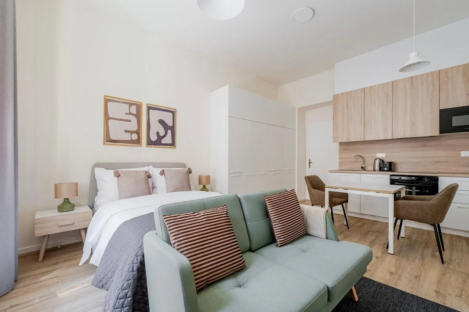 Blueground Letna Furnished Studio Foodie Area Prg-49 Prag